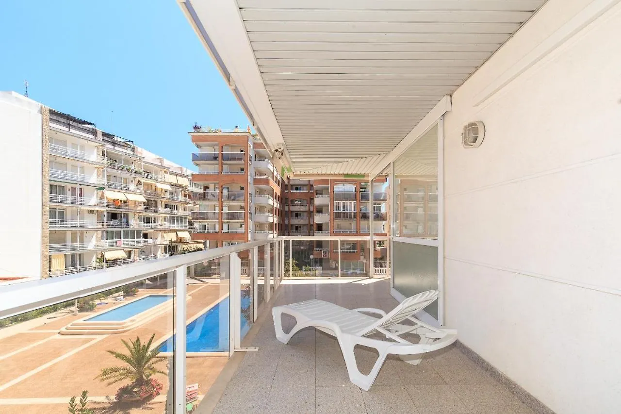 Uhc Center Apartments Salou 0*,