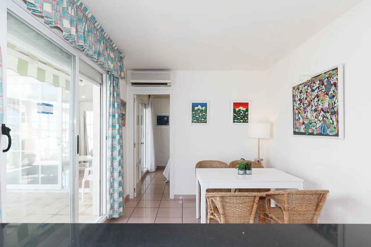 Uhc Center Apartments Salou